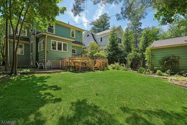 31 Macopin Ave, Montclair Twp., NJ 07043