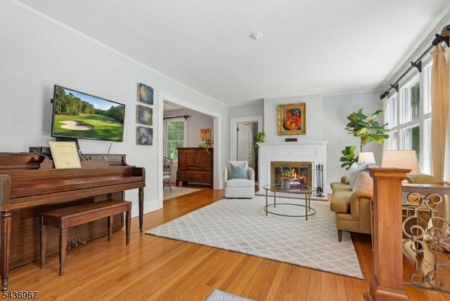 31 Macopin Ave, Montclair Twp., NJ 07043