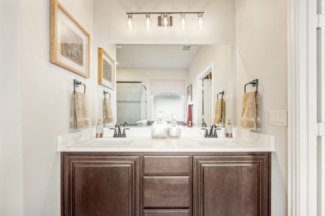 1228 Abbeygreen Road, Forney, TX 75126