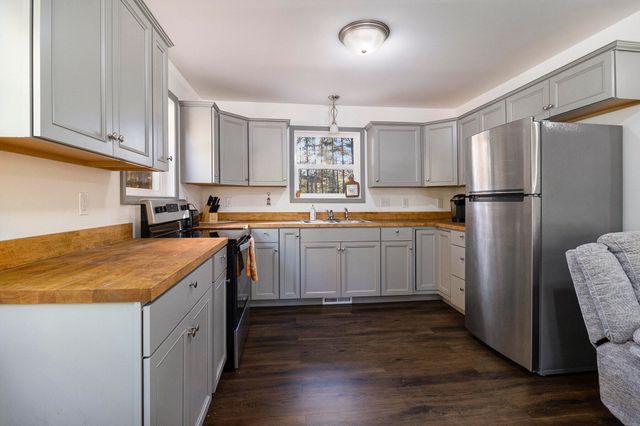 6483 S Emma Avenue, Lake Twp, MI 49304