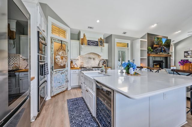 103 Dale Glen Ln., Loris, SC 29569