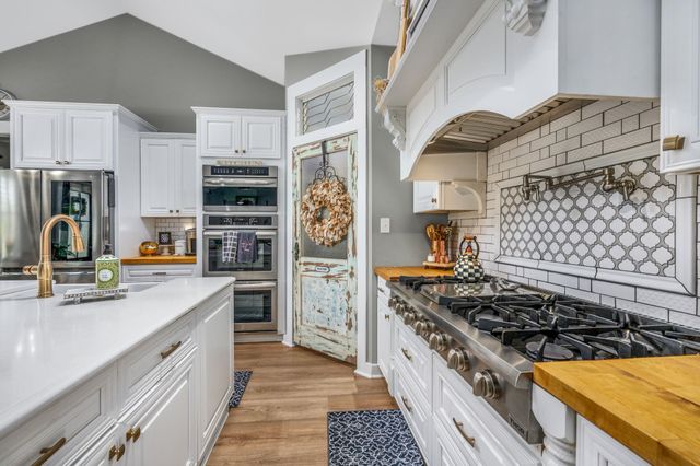 103 Dale Glen Ln., Loris, SC 29569