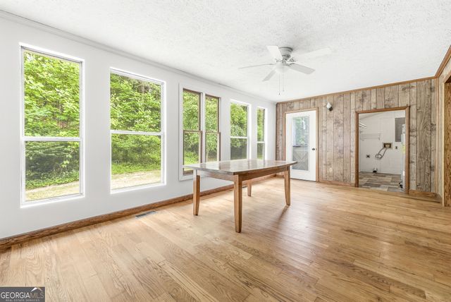 210 Kentucky Drive, Demorest, GA 30535