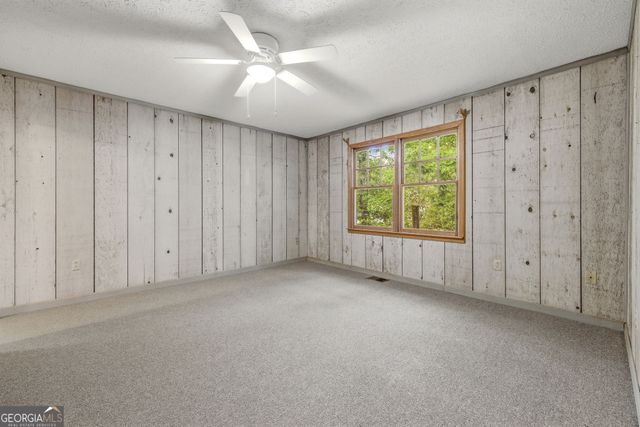 210 Kentucky Drive, Demorest, GA 30535