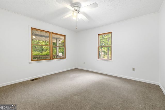 210 Kentucky Drive, Demorest, GA 30535