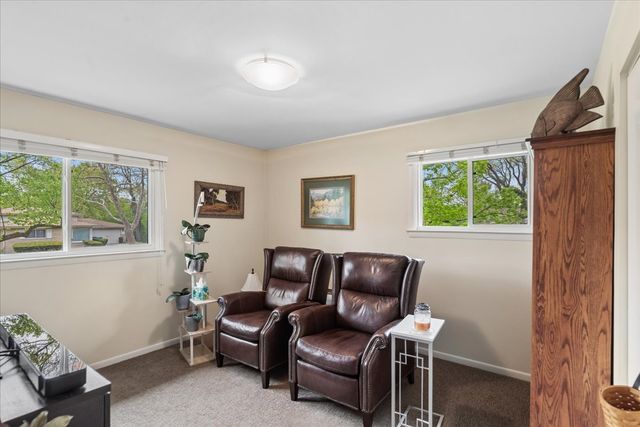 122 Mulberry Road, Deerfield, IL 60015