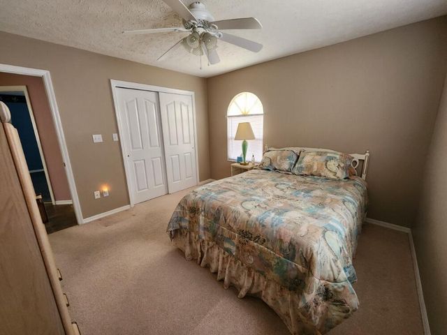 1177 Lisa Lane, Okeechobee, FL 34974