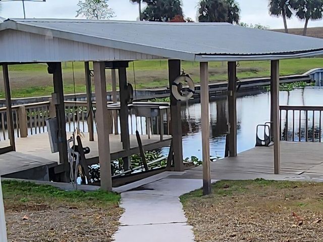 1177 Lisa Lane, Okeechobee, FL 34974