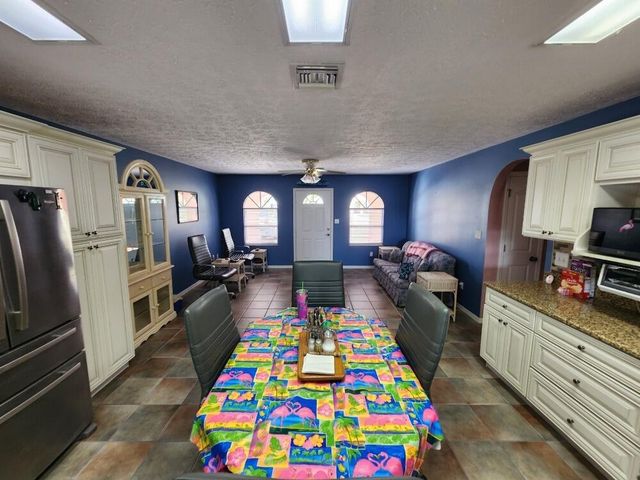 1177 Lisa Lane, Okeechobee, FL 34974