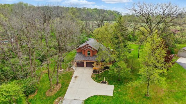 81 Country Road, Urbana, OH 43078