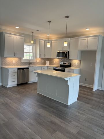499 Dottie Drive, Gallatin, TN 37066