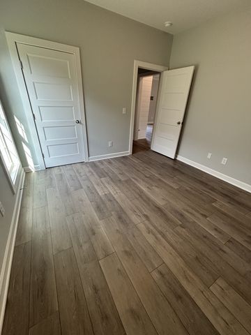 499 Dottie Drive, Gallatin, TN 37066
