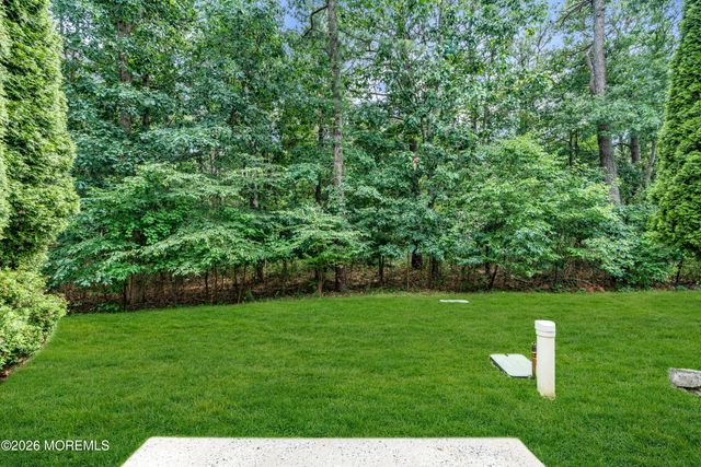 4205 Norma Place 4205, Toms River, NJ 08755