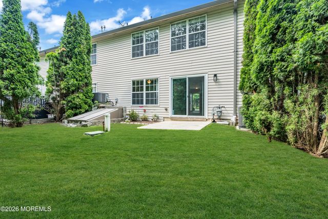 4205 Norma Place 4205, Toms River, NJ 08755
