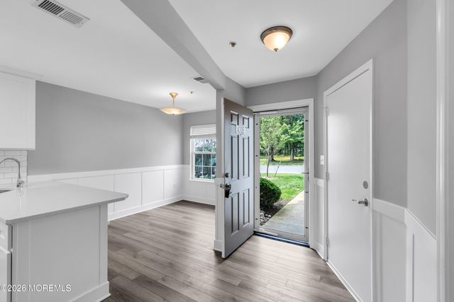 4205 Norma Place 4205, Toms River, NJ 08755