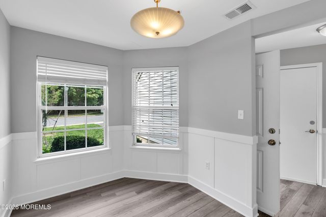 4205 Norma Place 4205, Toms River, NJ 08755