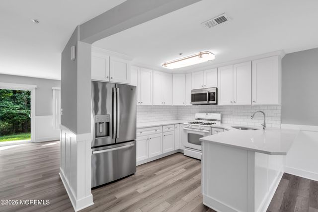 4205 Norma Place 4205, Toms River, NJ 08755
