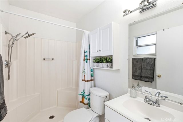 2868 S Arcadian Shores, Ontario, CA 91761
