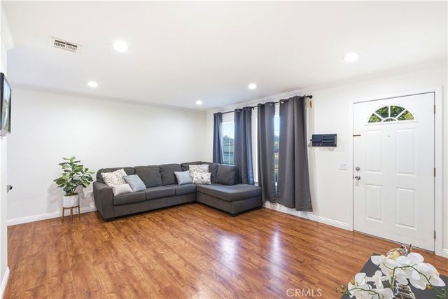 2868 S Arcadian Shores, Ontario, CA 91761