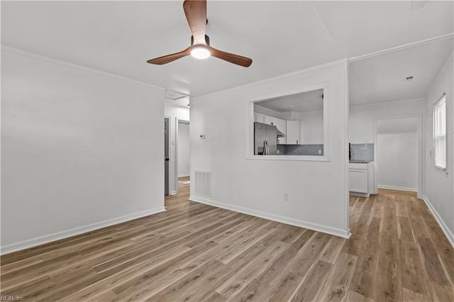1445 Oakcrest DR, Hampton, VA 23663