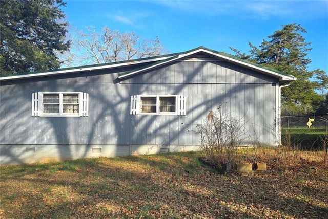 125 Martin Lane, Jefferson, GA 30549