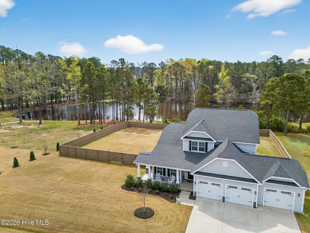 103 Centerline Drive, Selma, NC 27576