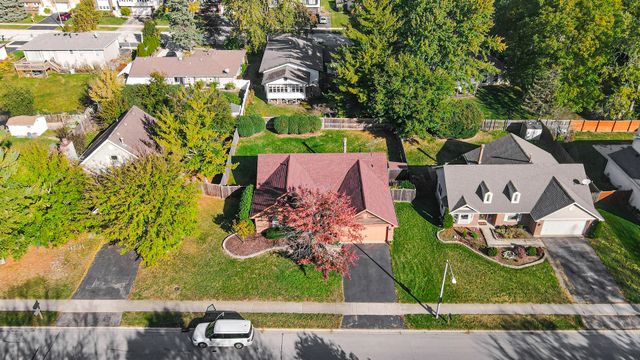 140 Rockhurst Road, Bolingbrook, IL 60440