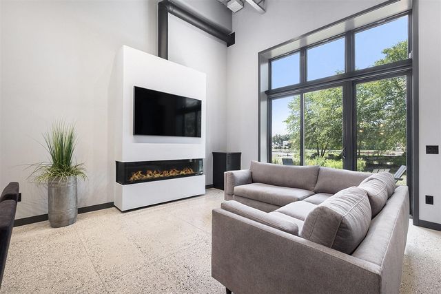 220 King Street 6, Lowell, MI 49331