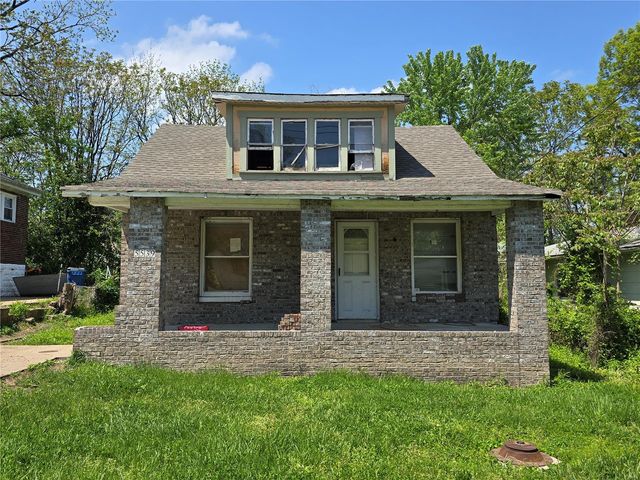 5539 Hamilton Avenue, St Louis, MO 63136