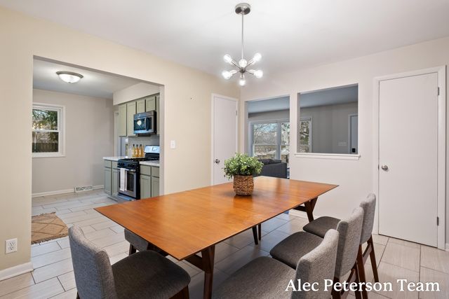 1728 Lenora Terrace NW, Grand Rapids, MI 49504