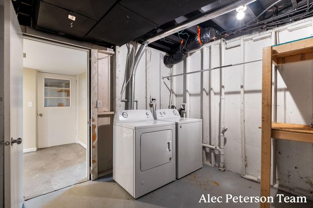 1728 Lenora Terrace NW, Grand Rapids, MI 49504