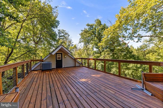13911 PISCATAWAY DR, Fort Washington, MD 20744