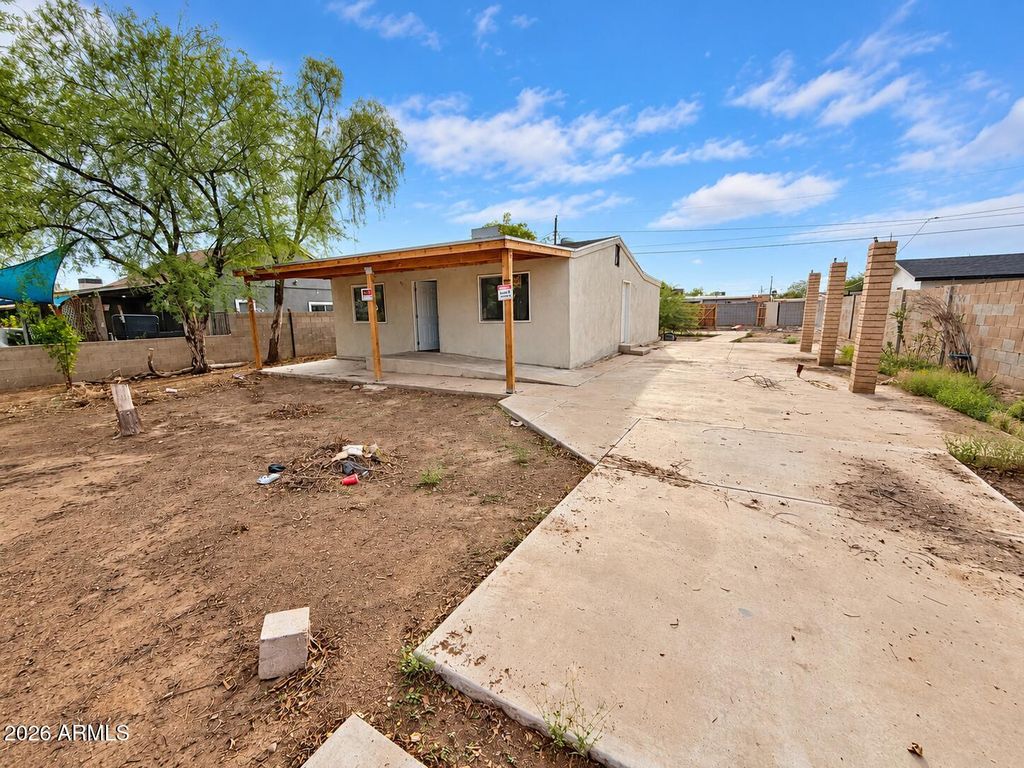 5012 S 35th Drive, Phoenix, AZ 85041 — exterior