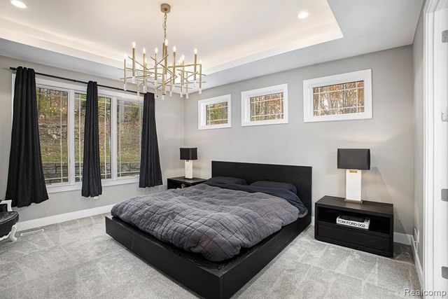 5888 Wyndam Lane, Brighton, MI 48116