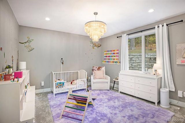 5888 Wyndam Lane, Brighton, MI 48116