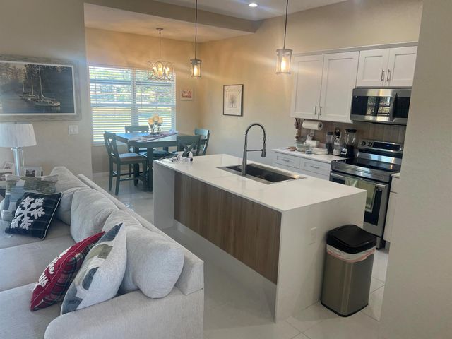 4009 SW 133rd Loop, Ocala, FL 34473