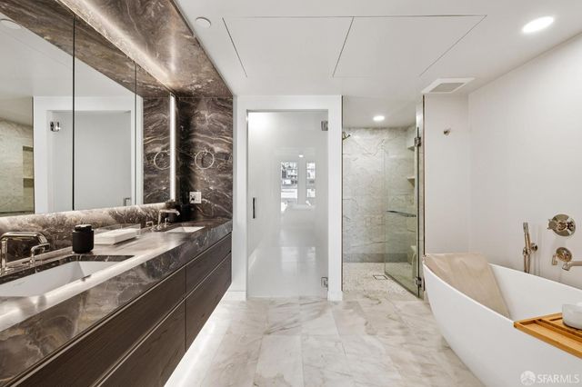 2525 Van Ness Avenue 604, San Francisco, CA 94109