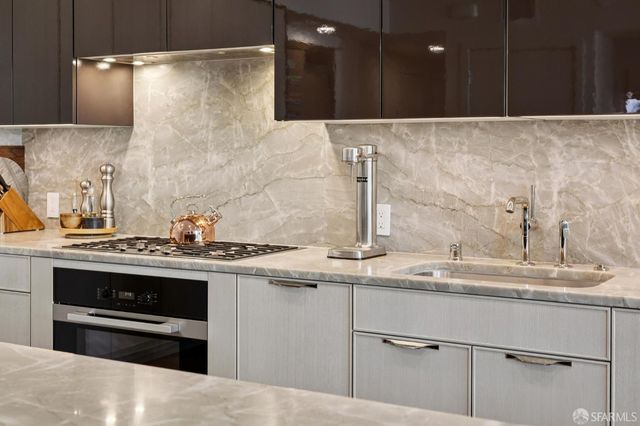 2525 Van Ness Avenue 604, San Francisco, CA 94109