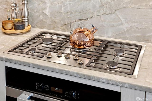 2525 Van Ness Avenue 604, San Francisco, CA 94109