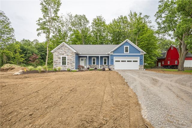 7078 Ontario Center Road, Ontario, NY 14519