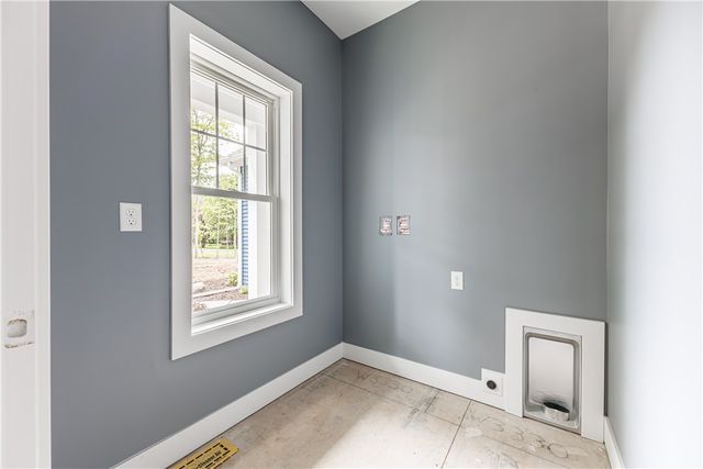 7078 Ontario Center Road, Ontario, NY 14519