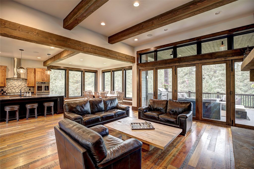 1064 Whitefish Village Drive, Whitefish, MT 59937 photo 4