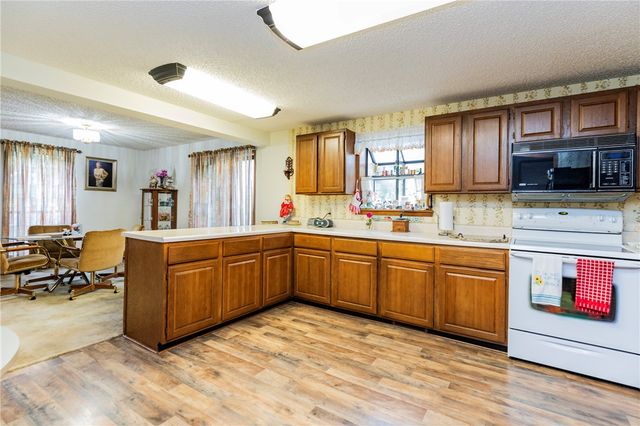 13308 Cozy Corner Road, Siloam Springs, AR 72761