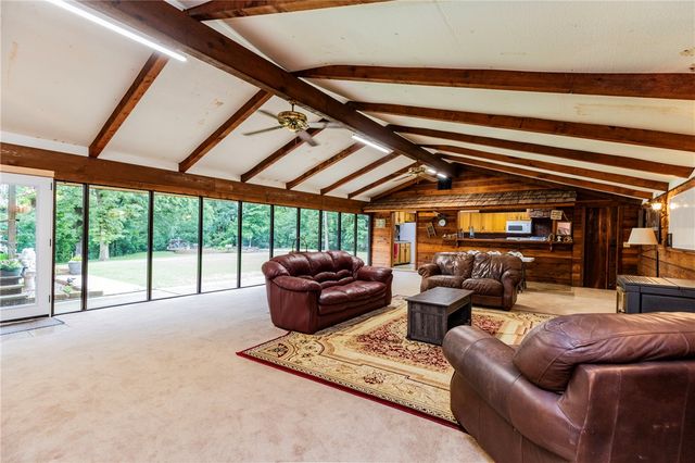 13308 Cozy Corner Road, Siloam Springs, AR 72761