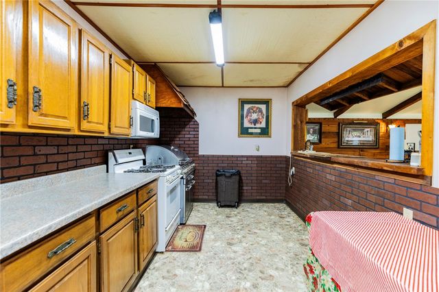 13308 Cozy Corner Road, Siloam Springs, AR 72761