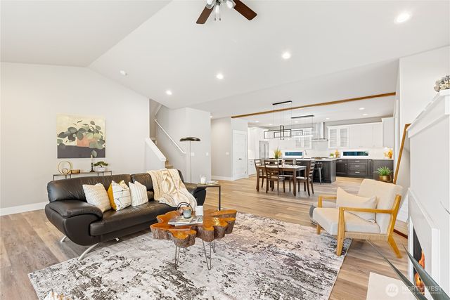 9077 Sea Mist Lane, Blaine, WA 98230