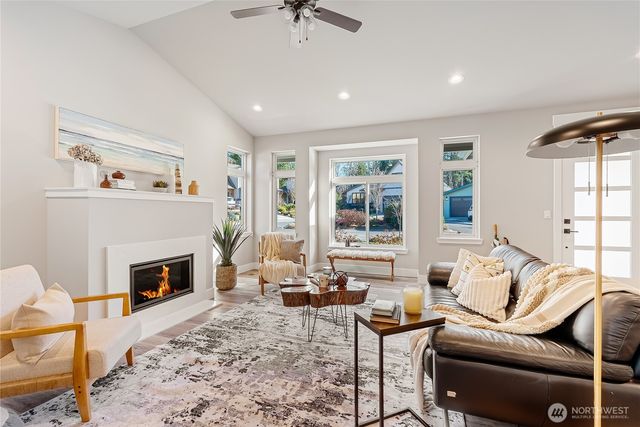 9077 Sea Mist Lane, Blaine, WA 98230