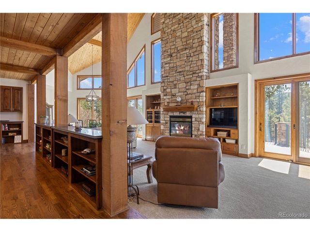 9676 S Perry Park Rd, Larkspur, CO 80118