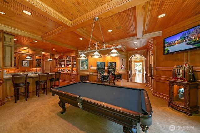 11211 Wachusett Road, Woodway, WA 98020