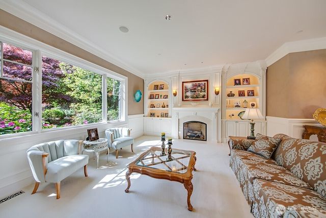 11211 Wachusett Road, Woodway, WA 98020